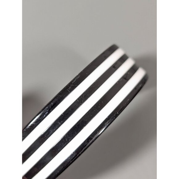 Black White Stripe Lucite Cuff Bracelet 6.5" Classic Modernist - Picture 4 of 8
